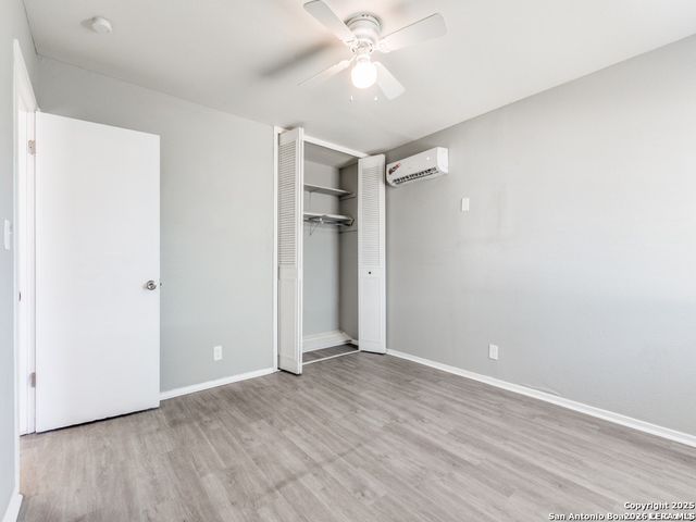 5830 Castle Yard, San Antonio, TX 78218