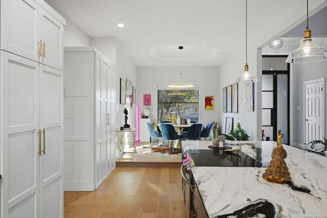 29606 No Le Hace, Fair Oaks Ranch, TX 78015