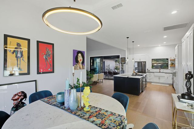 29606 No Le Hace, Fair Oaks Ranch, TX 78015