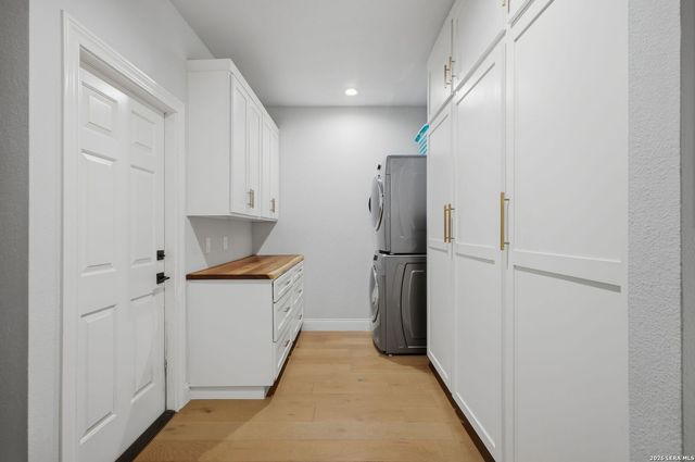 29606 No Le Hace, Fair Oaks Ranch, TX 78015