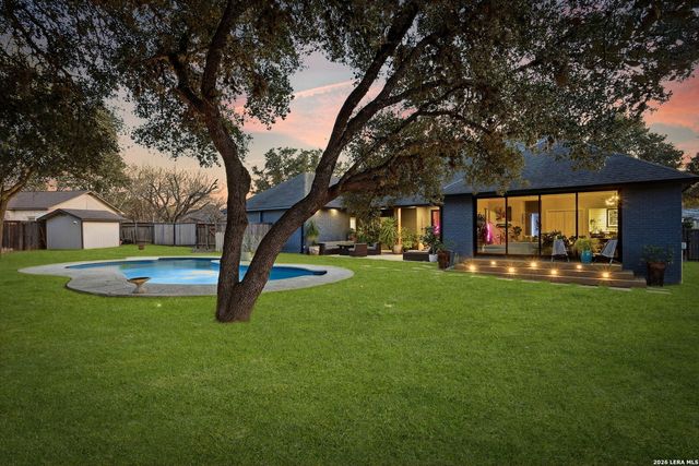 29606 No Le Hace, Fair Oaks Ranch, TX 78015