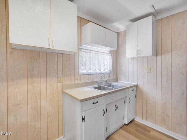 207 Price Street, Pine Level, NC 27576