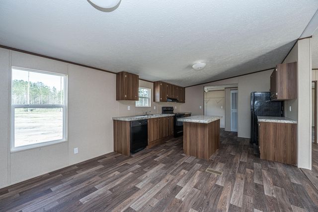 68 Kickback Cove, Round O, SC 29474