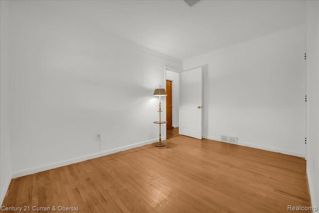 18616 Koester Street, Riverview, MI 48193