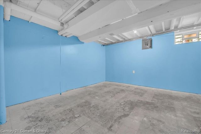 18616 Koester Street, Riverview, MI 48193