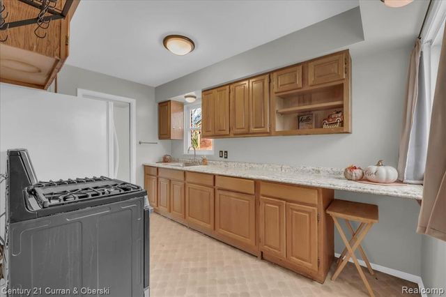 18616 Koester Street, Riverview, MI 48193