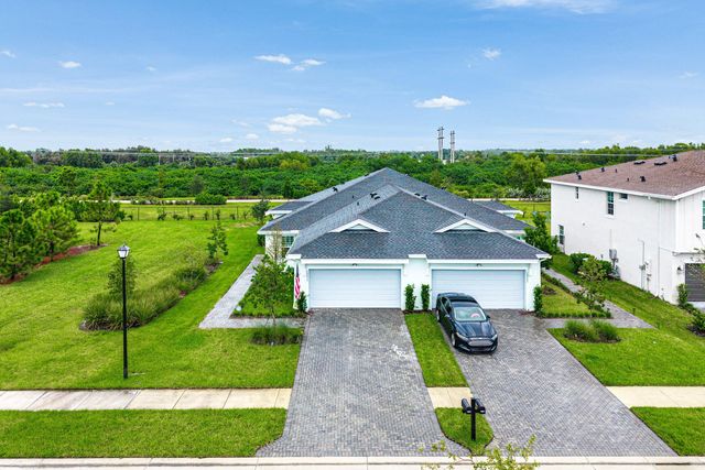 18973 WOOD STORK Way, Loxahatchee, FL 33470
