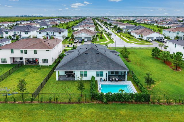 18973 WOOD STORK Way, Loxahatchee, FL 33470