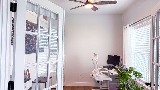 1717 S Stone Creek Boulevard, Urbana, IL 61802