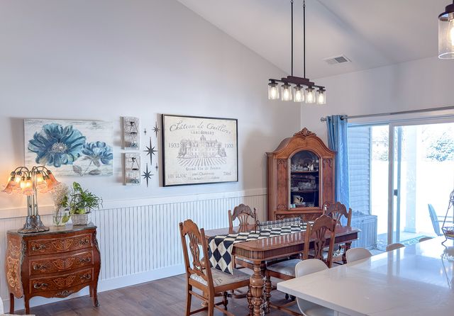 1717 S Stone Creek Boulevard, Urbana, IL 61802