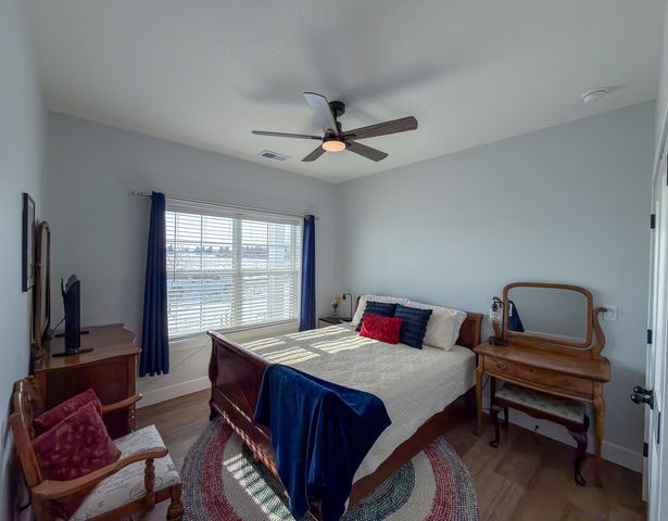 1717 S Stone Creek Boulevard, Urbana, IL 61802