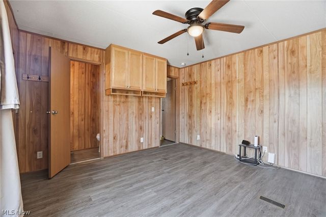 137 Marilyn Drive, Madison, OH 44057