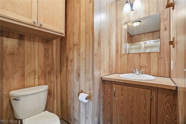 137 Marilyn Drive, Madison, OH 44057