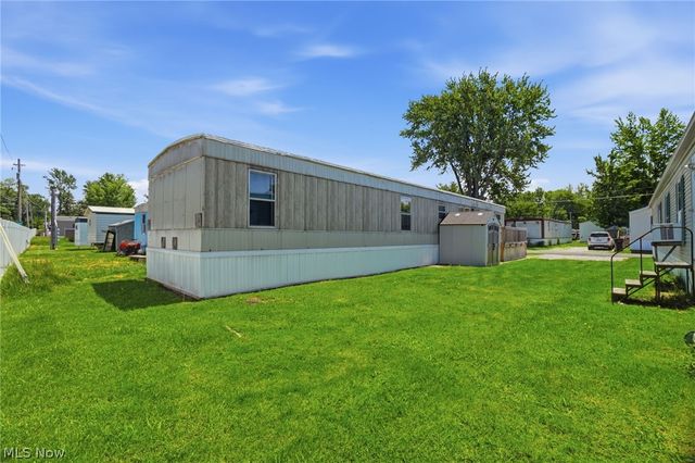 137 Marilyn Drive, Madison, OH 44057