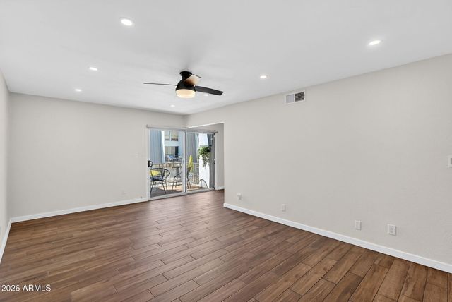 3416 N 44TH Street 62, Phoenix, AZ 85018