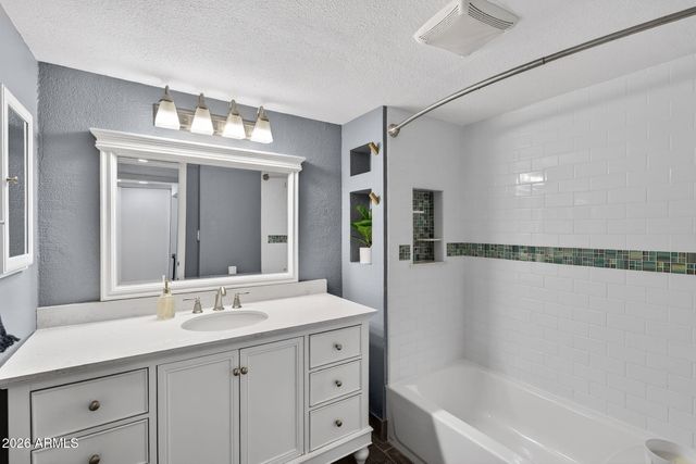 3416 N 44TH Street 62, Phoenix, AZ 85018