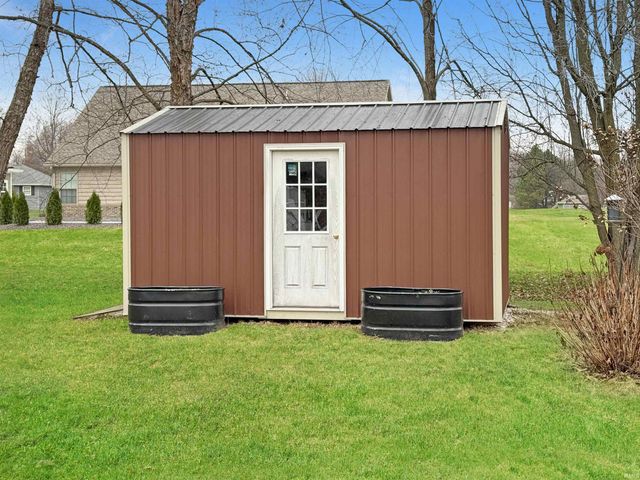 1732 W 5th Street, Jasper, IN 47546