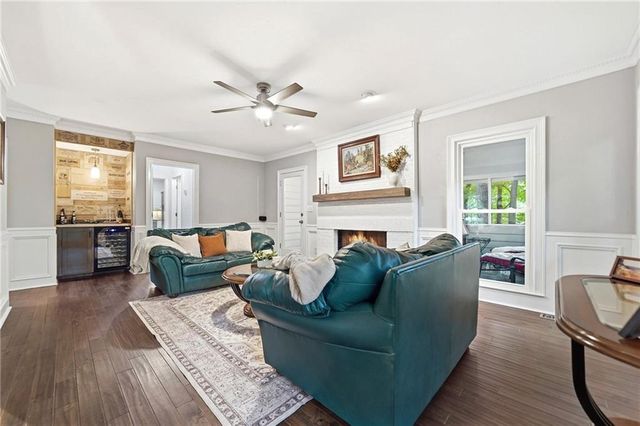 285 Windrift Court, Roswell, GA 30076