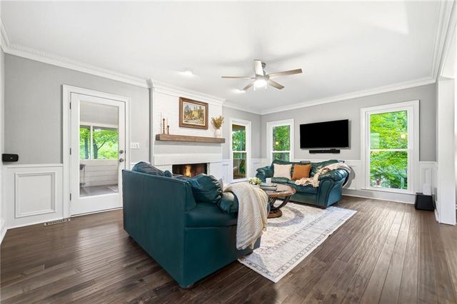 285 Windrift Court, Roswell, GA 30076