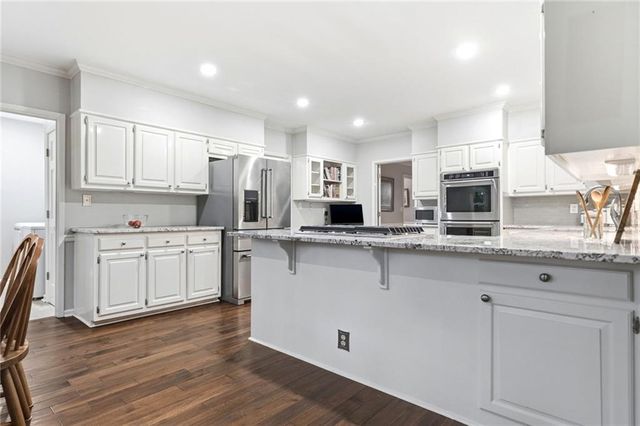 285 Windrift Court, Roswell, GA 30076