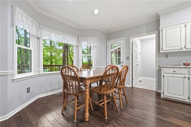 285 Windrift Court, Roswell, GA 30076