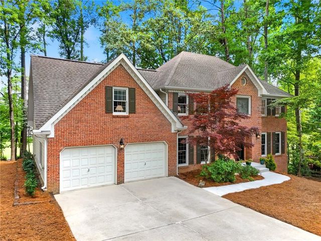 285 Windrift Court, Roswell, GA 30076