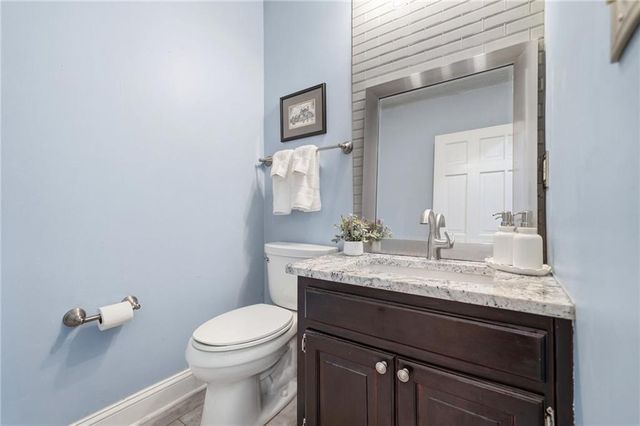 285 Windrift Court, Roswell, GA 30076