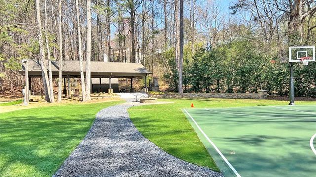 285 Windrift Court, Roswell, GA 30076