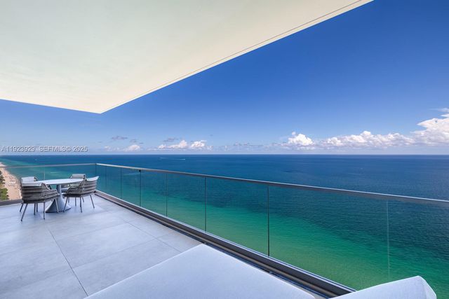 2000 S Ocean Drive 31A, Hallandale Beach, FL 33009