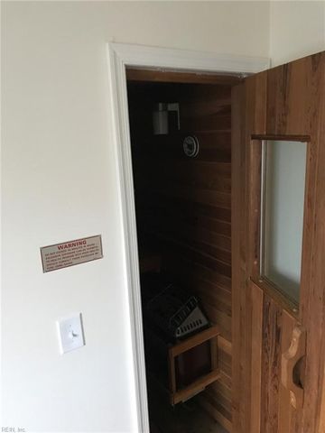 835 Little Bay AVE, Norfolk, VA 23503