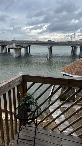 835 Little Bay AVE, Norfolk, VA 23503