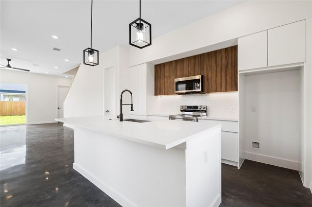 8205 Parnell Street A, Houston, TX 77051