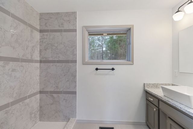 39 Salen Lane, Bella Vista, AR 72715