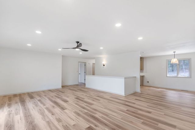 39 Salen Lane, Bella Vista, AR 72715