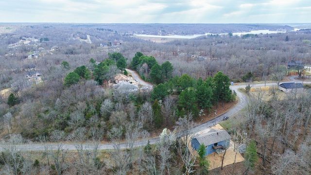 39 Salen Lane, Bella Vista, AR 72715