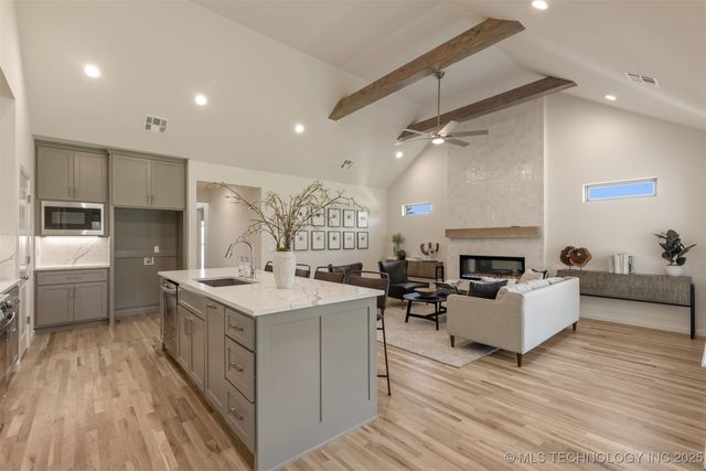 1331 N Beech Street, Broken Arrow, OK 74012