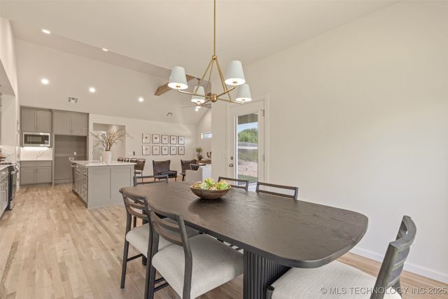 1331 N Beech Street, Broken Arrow, OK 74012