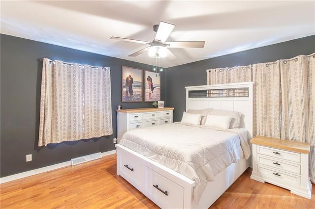 1202 S Main Street, Holden, MO 64040