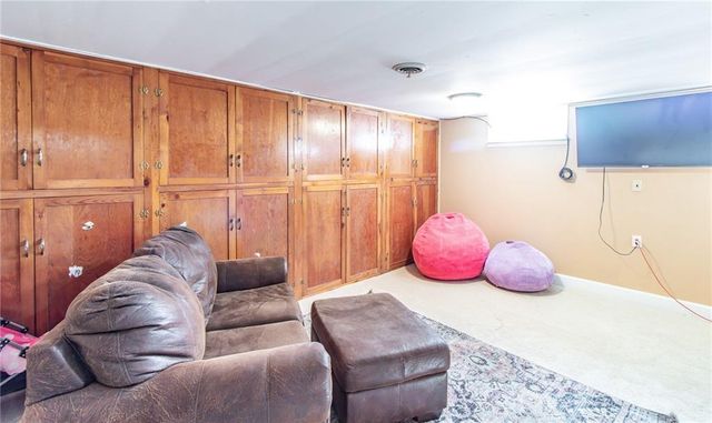 1202 S Main Street, Holden, MO 64040