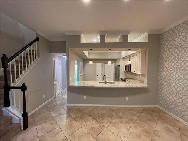 11219 CEDAR HOLLOW LANE, Tampa, FL 33618
