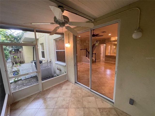 11219 CEDAR HOLLOW LANE, Tampa, FL 33618