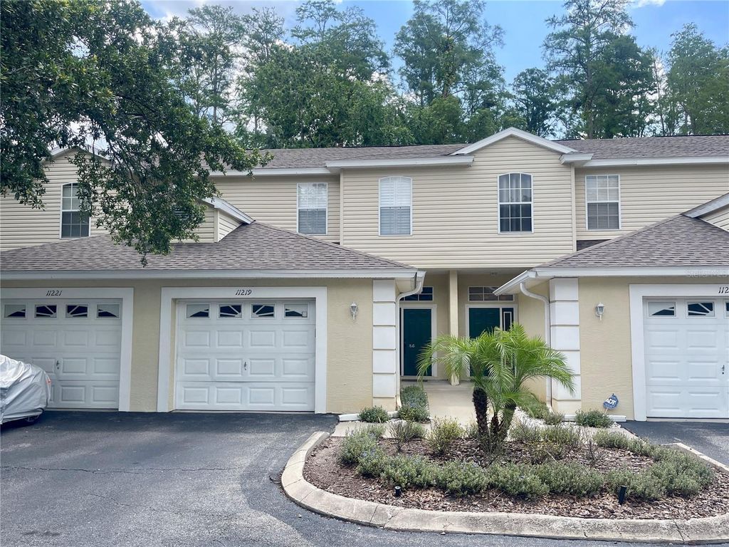 11219 CEDAR HOLLOW LANE, Tampa, FL 33618