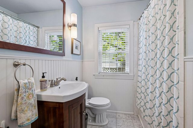 5801 Zenith Avenue S, Edina, MN 55410