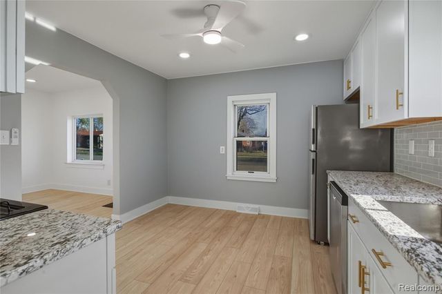 18929 Harman Street, Melvindale, MI 48122