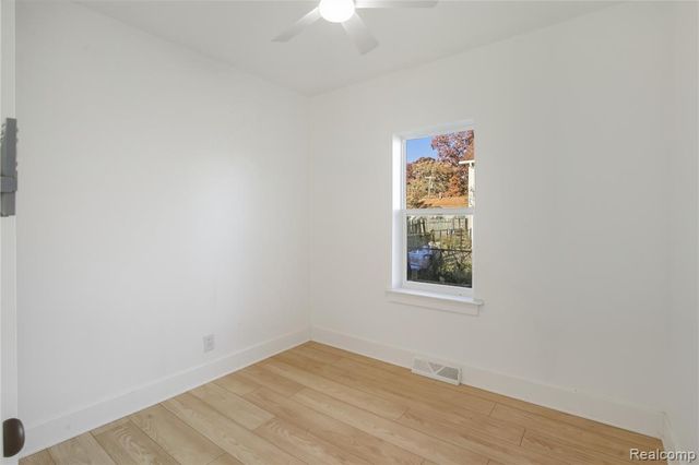 18929 Harman Street, Melvindale, MI 48122