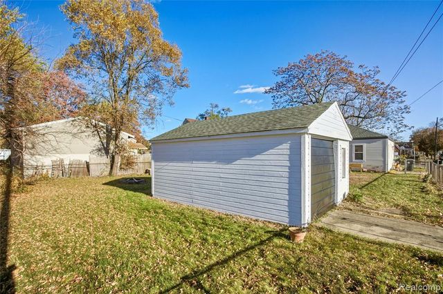 18929 Harman Street, Melvindale, MI 48122