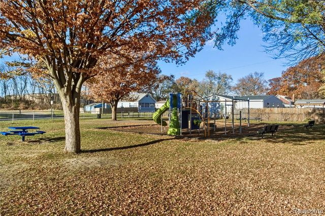 18929 Harman Street, Melvindale, MI 48122