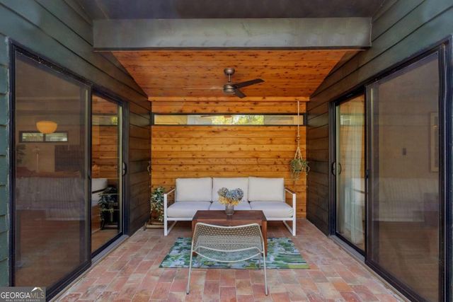 671 Clover Street SW, Atlanta, GA 30310