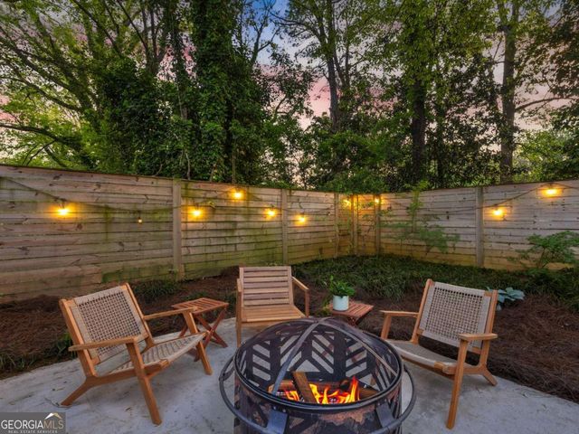 671 Clover Street SW, Atlanta, GA 30310