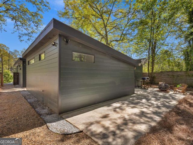 671 Clover Street SW, Atlanta, GA 30310